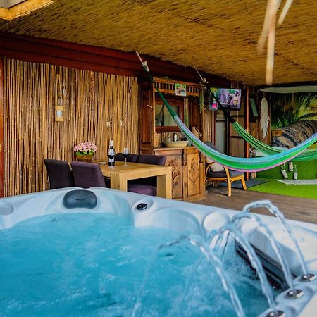 Drents Genieten - Kraaiheide Met Prive Jacuzzi Erm 외부 사진